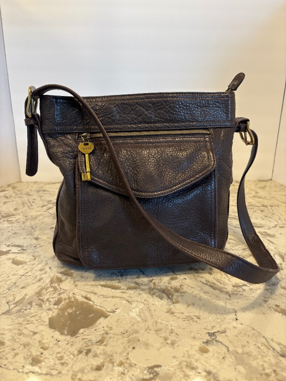 Fossil Rich Dark Brown Pebbled Leather Shoulder Handbag 75082,
Vintage